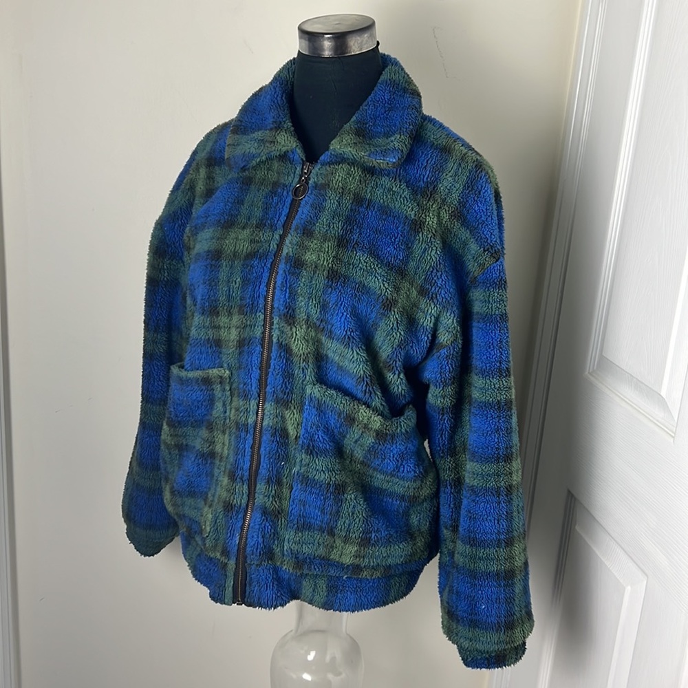 Me Jane Plaid Teddy Fleece Jacket Size Small